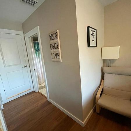 Quaint Guest Room Close To Siesta Key Sarasota Ngoại thất bức ảnh